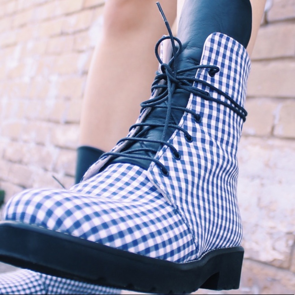 Josefinas Portugal Olivia boots